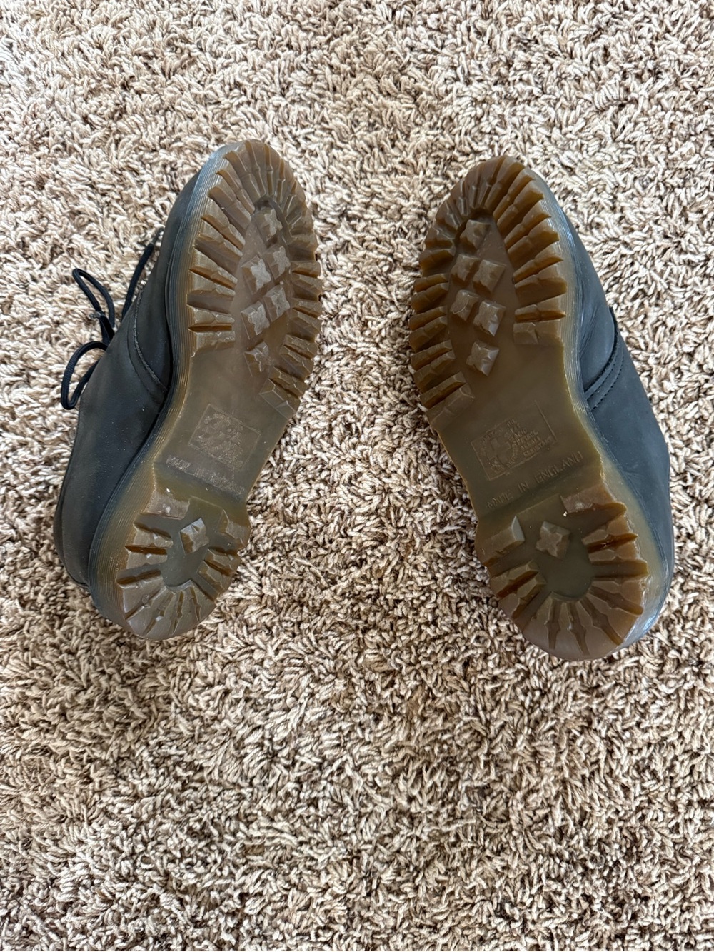 Vintage Dr. Martens Made in England 4-Eye Shoes – Black - Picture 5 of 7